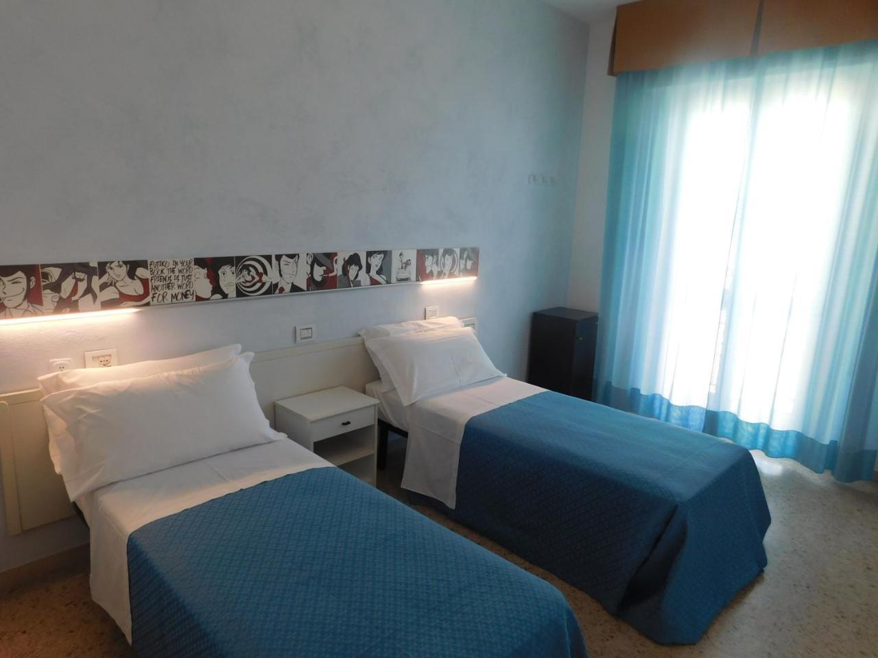 Hotel Dolores Rimini Exterior foto